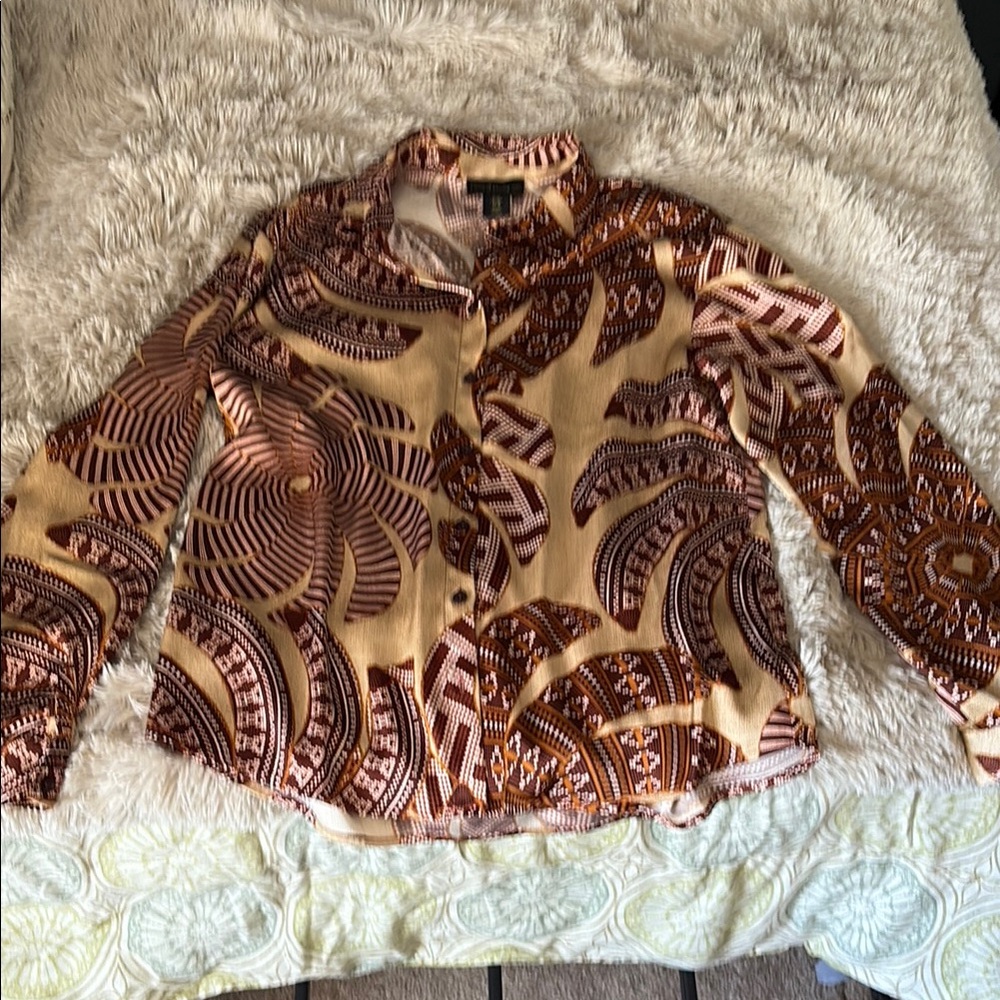 House of Harlow Patterned Button-Up Shirt